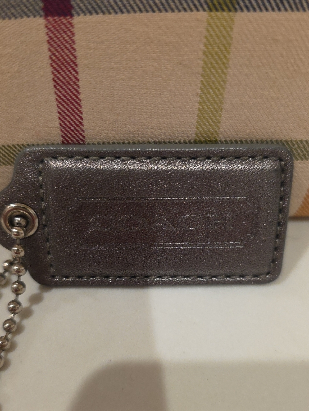 Coach Hamptons Archive Silver Metallic Hangtag 2.5×1.5 Approx - Picture 2 of 5
